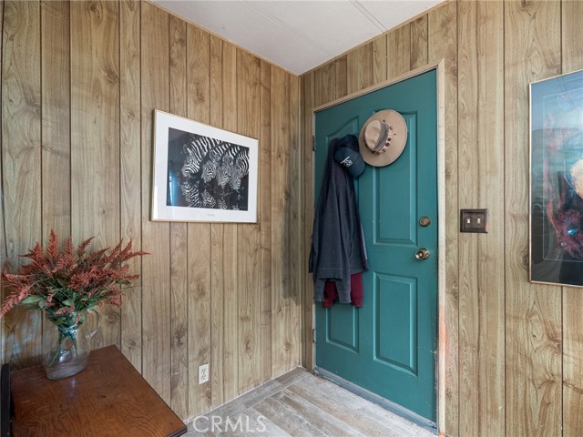 19976 Cornelian, Apple Valley CA: https://media.crmls.org/medias/4cb45307-7d85-498c-8975-81f4c3114c05.jpg
