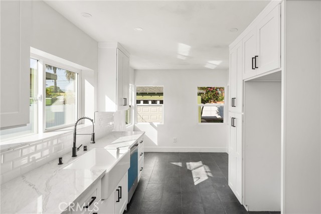 Detail Gallery Image 15 of 36 For 2451 Daisy, Long Beach,  CA 90806 - 2 Beds | 1 Baths