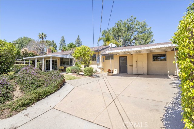 Detail Gallery Image 28 of 31 For 18300 San Fernando Mission Bld, Porter Ranch,  CA 91326 - 5 Beds | 2/1 Baths