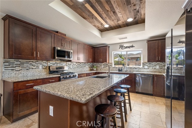 Detail Gallery Image 20 of 59 For 57731 San Tropeze, Yucca Valley,  CA 92284 - 5 Beds | 3 Baths