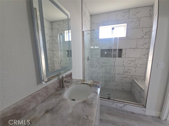 21500 Lassen, Chatsworth CA: https://media.crmls.org/medias/4cb5f5d4-e88c-4f44-a471-20de93142244.jpg