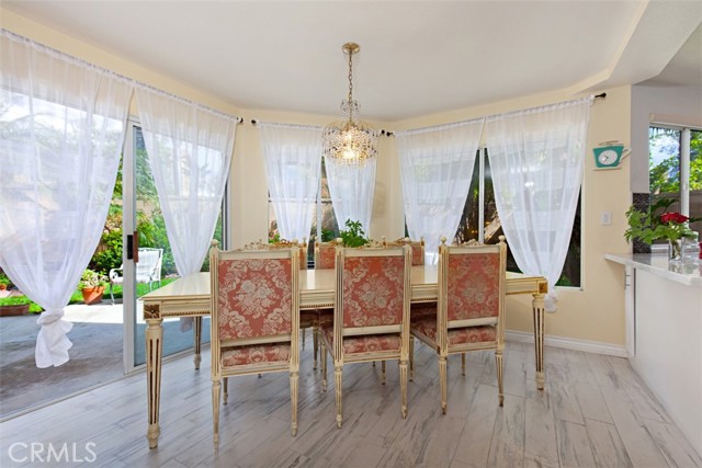 Detail Gallery Image 14 of 43 For 19 Tennessee, Irvine,  CA 92606 - 4 Beds | 2/1 Baths