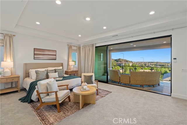 Detail Gallery Image 15 of 53 For 20526 W Deer Grass Ct, Porter Ranch,  CA 91326 - 5 Beds | 5/1 Baths