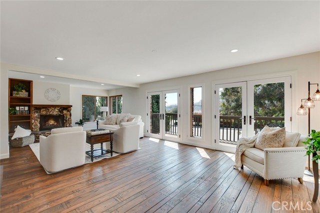 7022 Wheeler Avenue, La Verne CA: https://media.crmls.org/medias/4cb6dee9-1dd7-45ad-b6e2-e799fb9e25d1.jpg