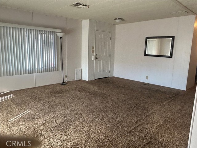 Image 3 of 27 For 332 Lyon  68