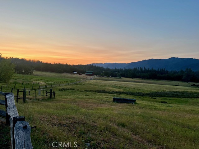 125 Cedar Gulch Road, Hayfork CA: https://media.crmls.org/medias/4cb82435-9ab8-458e-a71a-c3a59a7e48d3.jpg