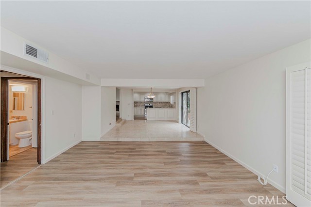 Detail Gallery Image 12 of 58 For 1113 Steinhart Ave, Redondo Beach,  CA 90278 - 3 Beds | 3 Baths