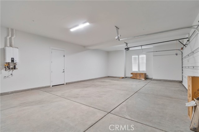 1734 Lester Avenue, Clovis CA: https://media.crmls.org/medias/4cb9d083-11f2-4859-a71a-d4870f347b80.jpg