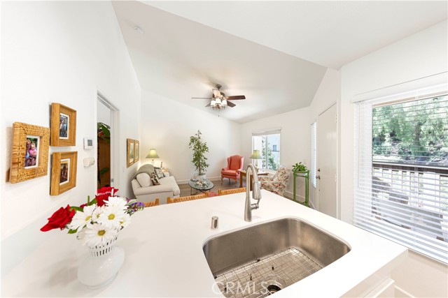 Detail Gallery Image 10 of 26 For 28107 Caldaro, Laguna Niguel,  CA 92677 - 1 Beds | 1 Baths