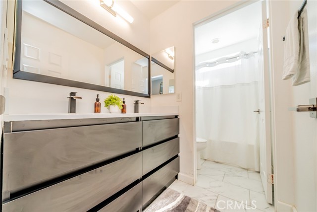 Detail Gallery Image 26 of 46 For 43118 Fiore, Indio,  CA 92203 - 5 Beds | 2/1 Baths