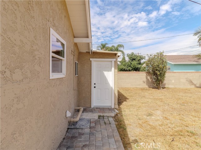 Detail Gallery Image 18 of 32 For 1435 Orange, Santa Ana,  CA 92707 - 4 Beds | 2 Baths