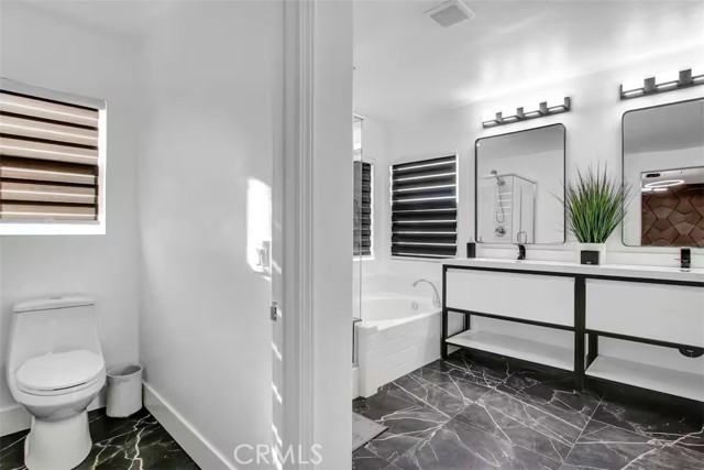Detail Gallery Image 11 of 47 For 43955 Campo Pl, Indio,  CA 92203 - 6 Beds | 2/1 Baths