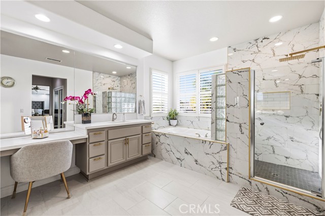 Detail Gallery Image 30 of 49 For 22029 Superior Ct, Saugus,  CA 91390 - 4 Beds | 2/1 Baths