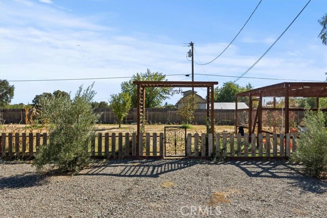 Detail Gallery Image 41 of 47 For 25050 Massachussetts Ave, Corning,  CA 96021 - 4 Beds | 2/1 Baths