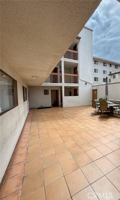 Detail Gallery Image 23 of 29 For 665 W 24th St #208,  San Pedro,  CA 90731 - 2 Beds | 2 Baths