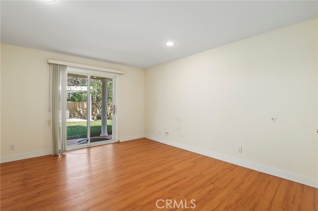 Detail Gallery Image 30 of 59 For 14659 Valley Vista, Sherman Oaks,  CA 91403 - 5 Beds | 4/1 Baths