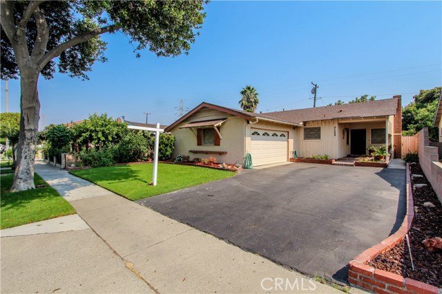 7135 De Palma St, Downey, CA 90241