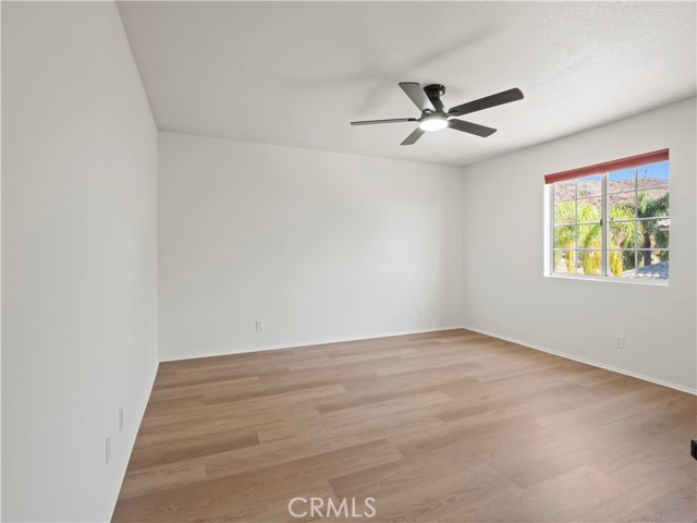 Image 18 of 35 For 22325 Mandarin Lane