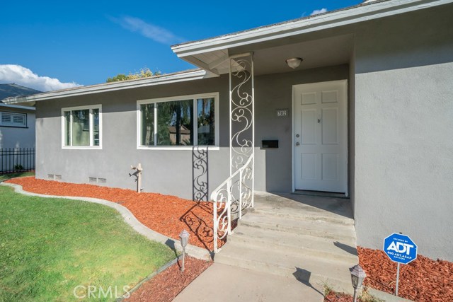 702 N Palm Ave, Upland, CA 91786