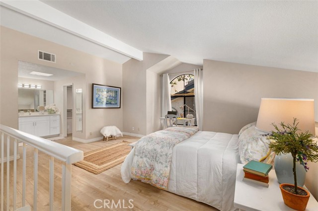 Detail Gallery Image 7 of 17 For 5704 Skyview Way a,  Agoura Hills,  CA 91301 - 1 Beds | 1/1 Baths