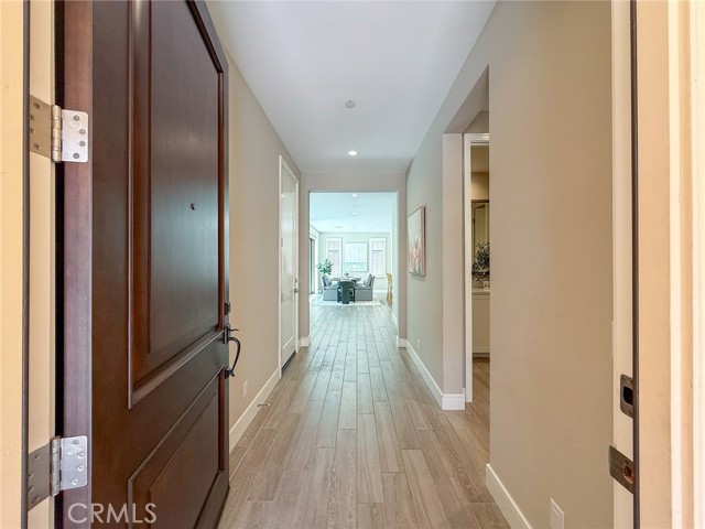 142 Dolci, Irvine CA: https://media.crmls.org/medias/4cc16be8-b6ec-4d27-9593-18347a7f9c2e.jpg