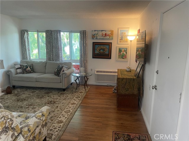 Detail Gallery Image 34 of 59 For 2189 via Mariposa East #Q,  Laguna Woods,  CA 92637 - 2 Beds | 1 Baths