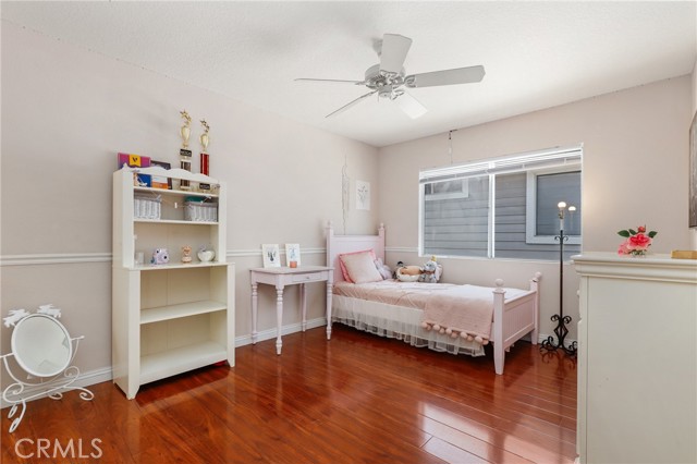 61 Summitcrest, Rancho Santa Margarita CA: https://media.crmls.org/medias/4cc171e9-bb9f-4e0f-b48a-8fa148e4dc2d.jpg