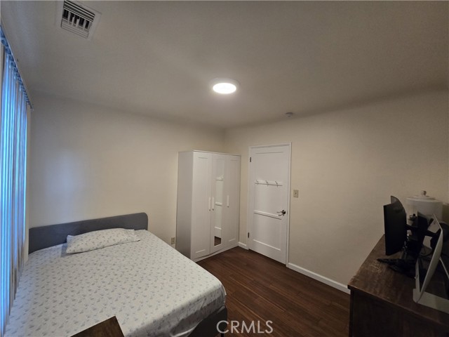 Detail Gallery Image 12 of 27 For 2944 Mayfield, La Crescenta,  CA 91214 - 3 Beds | 2 Baths