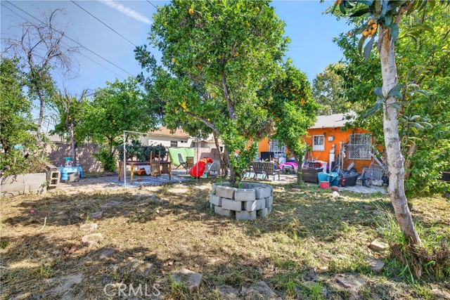 Detail Gallery Image 17 of 25 For 705 S Thorson Ave, Compton,  CA 90221 - 3 Beds | 1 Baths