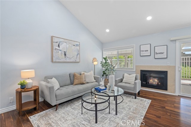 1700 Truman Circle, Placentia CA: https://media.crmls.org/medias/4cc457c3-874d-4fe5-9382-417cb8d212ec.jpg