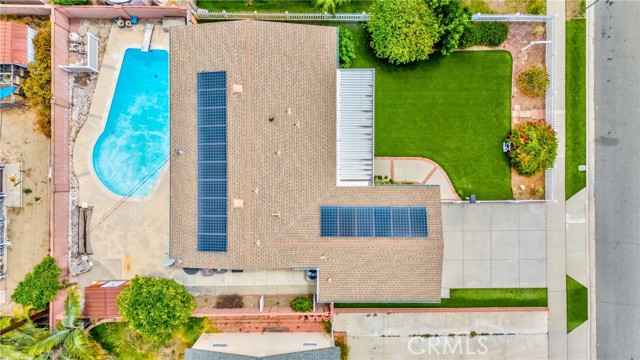 710 N Modena Street, Anaheim CA: https://media.crmls.org/medias/4cc4597c-885f-49ec-8e13-de44010bb8f2.jpg