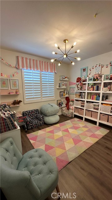 1060 Newberry Lane, Claremont CA: https://media.crmls.org/medias/4cc4b416-eea1-48d9-9023-724cdd452eda.jpg