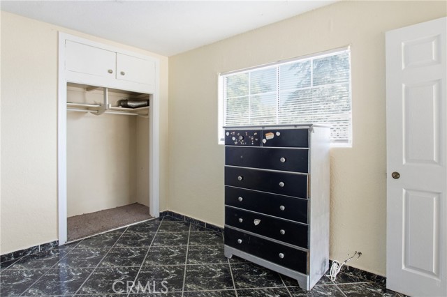 Detail Gallery Image 8 of 36 For 481 20th St, San Bernardino,  CA 92405 - 2 Beds | 2 Baths