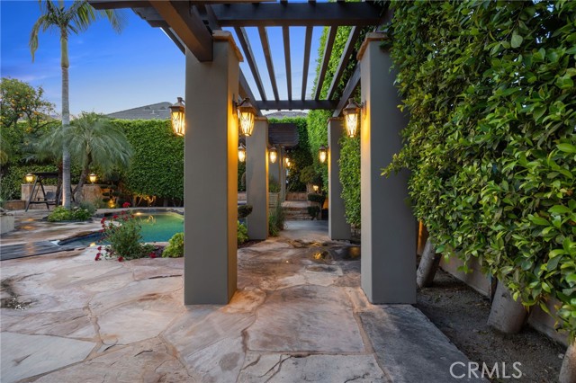 451 W Le Roy Avenue, Arcadia CA: https://media.crmls.org/medias/4cc5597a-3b4a-4d4f-9ea0-f43ef191822f.jpg