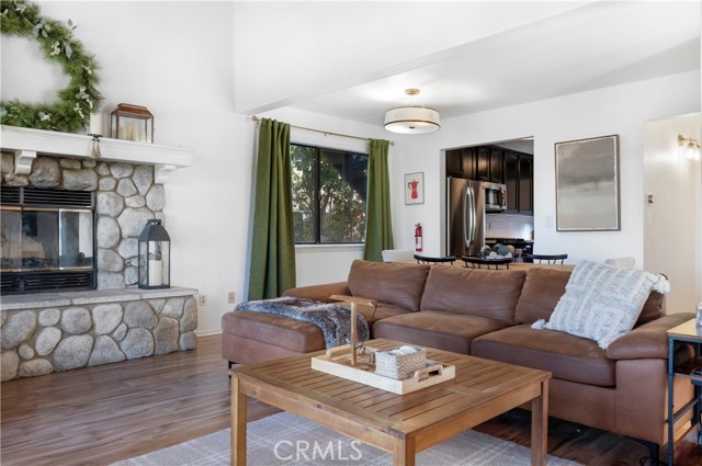 Detail Gallery Image 12 of 30 For 290 Davos Dr, Crestline,  CA 92325 - 3 Beds | 2/1 Baths