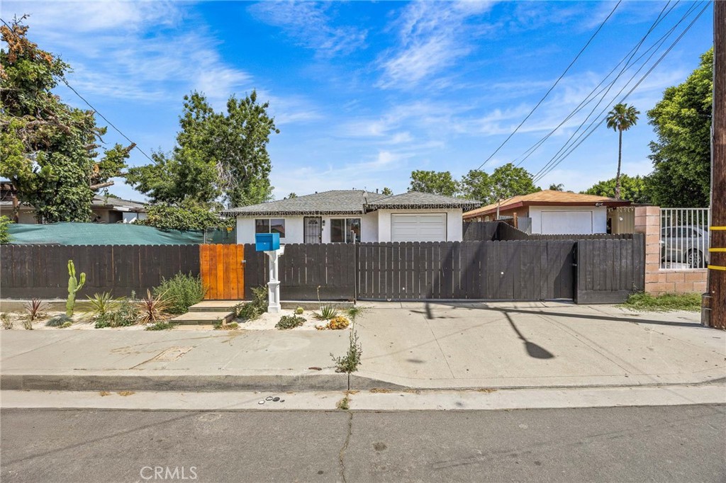 4Cc6B8Cd 9Fd0 4575 99Bc 46307B5C03De 1676 W 8Th Street, San Bernardino, Ca 92411 &Lt;Span Style='BackgroundColor:transparent;Padding:0Px;'&Gt; &Lt;Small&Gt; &Lt;I&Gt; &Lt;/I&Gt; &Lt;/Small&Gt;&Lt;/Span&Gt;
