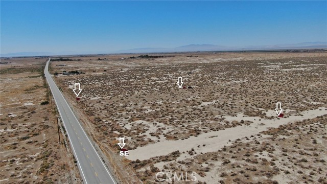 10900 Avenue H, Lancaster CA: https://media.crmls.org/medias/4cc6d380-69cd-4a91-a768-322389088d4b.jpg