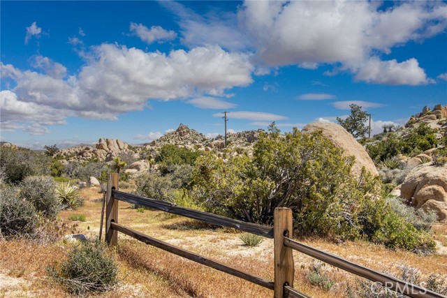 Detail Gallery Image 43 of 44 For 5550 Carlsbad Ave, Yucca Valley,  CA 92284 - 2 Beds | 2 Baths