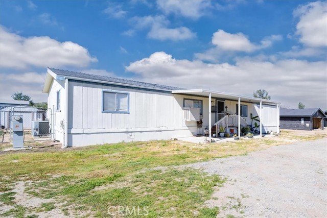 Detail Gallery Image 7 of 49 For 31175 Chade, Menifee,  CA 92584 - 6 Beds | 4 Baths