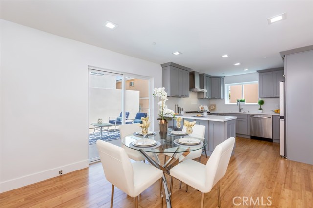 18306 Grevillea Avenue, Redondo Beach, California 90278, 3 Bedrooms Bedrooms, ,Residential,Sold,Grevillea,SB22090777