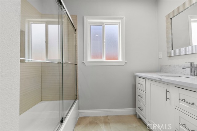 Detail Gallery Image 8 of 36 For 6711 Rhea Ave a,  Reseda,  CA 91335 - 3 Beds | 2 Baths
