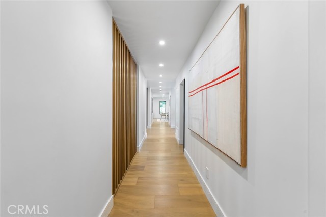 5019 Donna Avenue, Tarzana CA: https://media.crmls.org/medias/4cca84a6-1d75-4eff-8f9d-dc6e197944b0.jpg