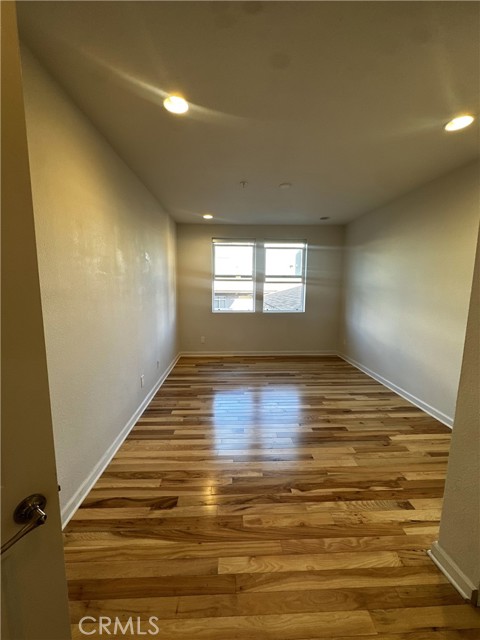 Detail Gallery Image 11 of 21 For 6038 Carlton Way #207,  Los Angeles,  CA 90028 - 2 Beds | 3 Baths