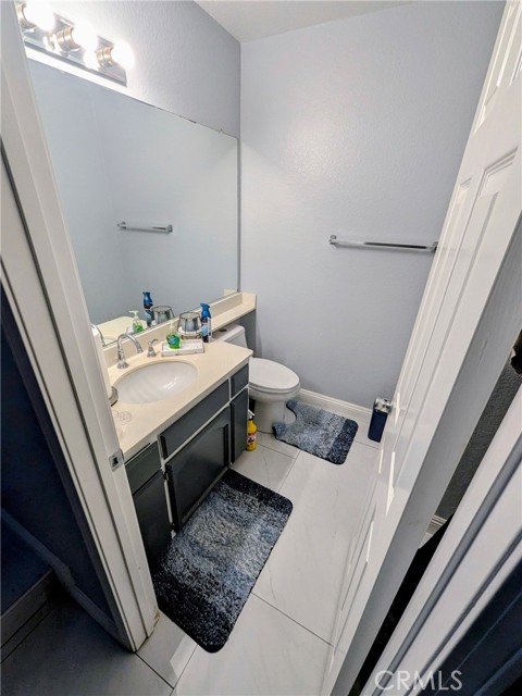 580 Hillsborough Way, Corona CA: https://media.crmls.org/medias/4ccafd79-3563-486c-ac11-8262e7f2c97a.jpg