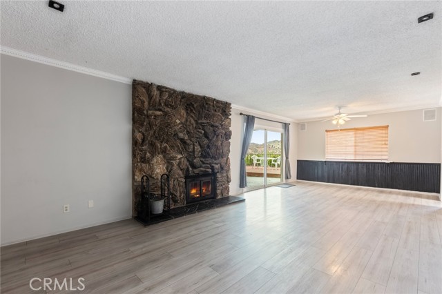 Detail Gallery Image 10 of 45 For 11419 Caern Ave, Tujunga,  CA 91042 - 3 Beds | 2 Baths