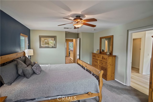17334 Sierra Sunrise Lane, Canyon Country CA: https://media.crmls.org/medias/4ccc4730-454e-4ef5-8c55-7e640aa1dfed.jpg