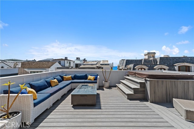 2149 E Ocean Boulevard, Newport Beach CA: https://media.crmls.org/medias/4ccc769d-0194-469a-9d4a-e6aabb6008de.jpg