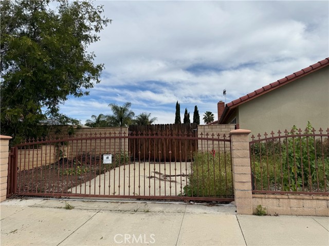 Detail Gallery Image 3 of 13 For 23010 Vought, Moreno Valley,  CA 92553 - 3 Beds | 2 Baths