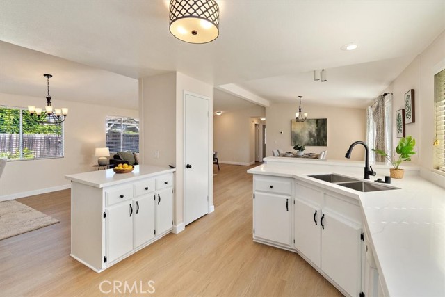 Detail Gallery Image 16 of 32 For 5625 Greenbriar Dr, Yorba Linda,  CA 92887 - 3 Beds | 2 Baths