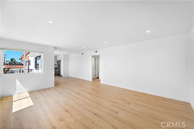 Detail Gallery Image 7 of 19 For 223 Avenida Victoria #B,  San Clemente,  CA 92672 - 2 Beds | 1 Baths